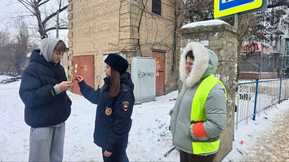 Госавтоинспекция и родительский патруль объединяет усилия ради безопасности детей на дороге! Госавтоинспекция и родительский патруль объединяет усилия ради безопасности детей на дороге!