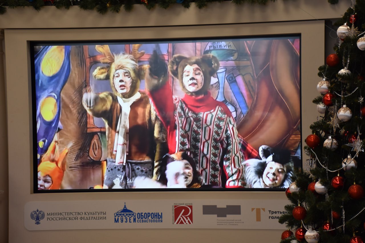 Юные первомайцы продолжают знакомиться с репертуаром театров Калужской области Юные первомайцы продолжают знакомиться с репертуаром театров Калужской области