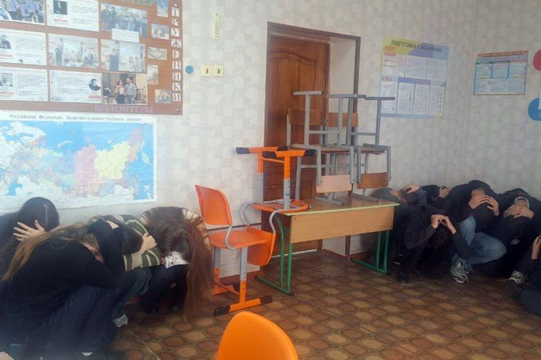 В образовательных организациях Свердловского муниципального округа прошли учения по антитеррористической безопасности В образовательных организациях Свердловского муниципального округа прошли учения по антитеррористической безопасности