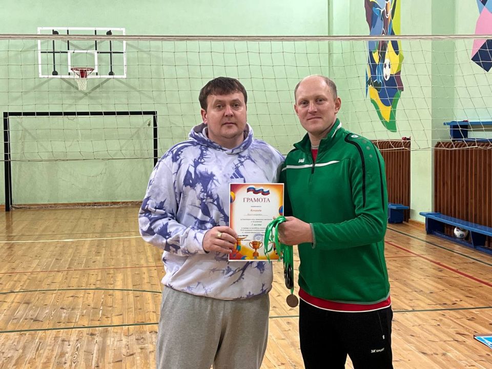 В Марковке прошел турнир по волейболу В Марковке прошел турнир по волейболу