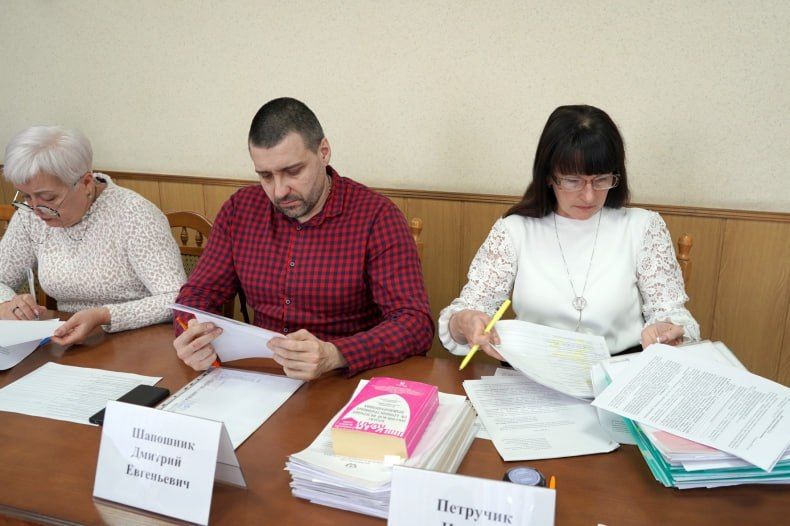 Проведено заседание Комиссии по делам несовершеннолетних и защите их прав Проведено заседание Комиссии по делам несовершеннолетних и защите их прав