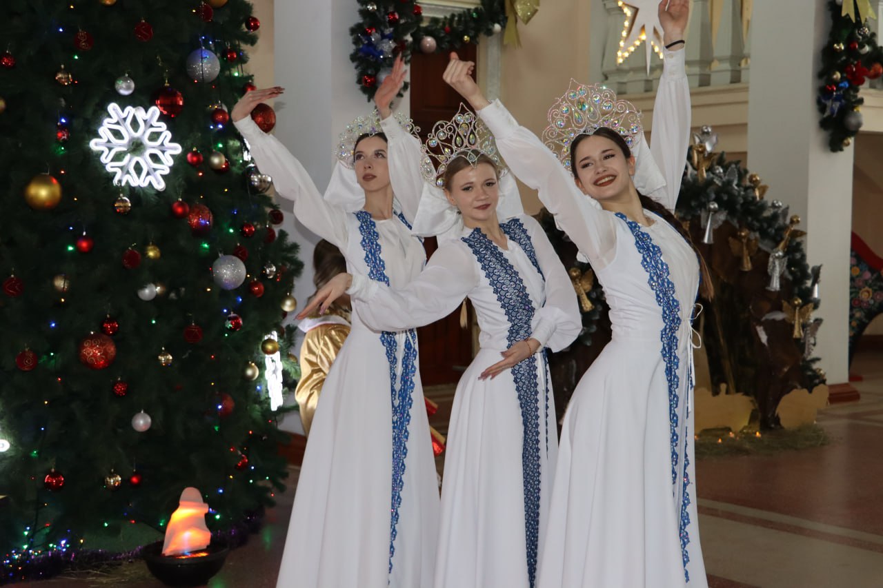 В городском Дворце культуры им. Горького подвели итоги VIII конкурса «Свет Христов просвещает всех!» В городском Дворце культуры им. Горького подвели итоги VIII конкурса «Свет Христов просвещает всех!»