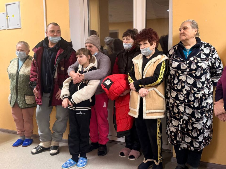 Дарья Лантратова: Привезли гуманитарную помощь в ПВР в Ровеньках Дарья Лантратова: Привезли гуманитарную помощь в ПВР в Ровеньках