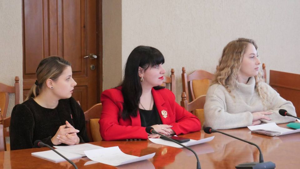 В Администрации Луганска прошло заседание координационного совета В Администрации Луганска прошло заседание координационного совета