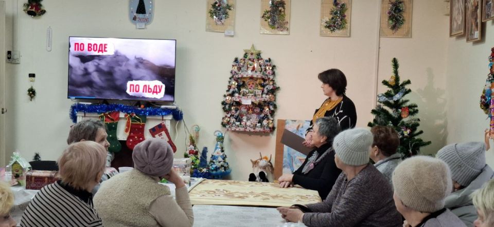 В Краснолучском краеведческом музее, филиале № 1 МБУ «Музейный комплекс боевой славы на реке Миус», для слушателей Университета третьего возраста ГУ ЛНР «ККЦСОН» состоялся тематический час ко Дню снятия блокады Ленинграда В Краснолучском краеведческом музее, филиале № 1 МБУ «Музейный комплекс боевой славы на реке Миус», для слушателей Университета третьего возраста ГУ ЛНР «ККЦСОН» состоялся тематический час ко Дню снятия блокады Ленинграда