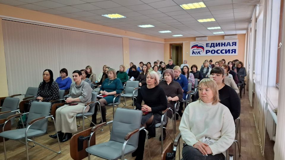 В Красном Луче состоялись публичные слушания о внесении изменений в Правила благоустройства территории городского округа В Красном Луче состоялись публичные слушания о внесении изменений в Правила благоустройства территории городского округа