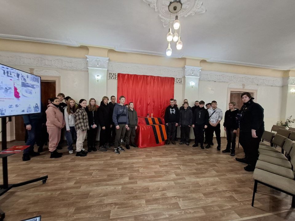 В Кировском городском Дворце культуры состоялось тематическое мероприятие «В голодной петле» В Кировском городском Дворце культуры состоялось тематическое мероприятие «В голодной петле»