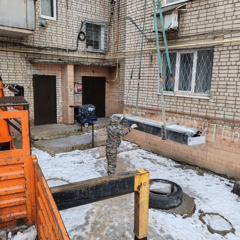 В Красном Луче подрядчик из Башкортостана готовится к замене лифтового оборудования В Красном Луче подрядчик из Башкортостана готовится к замене лифтового оборудования