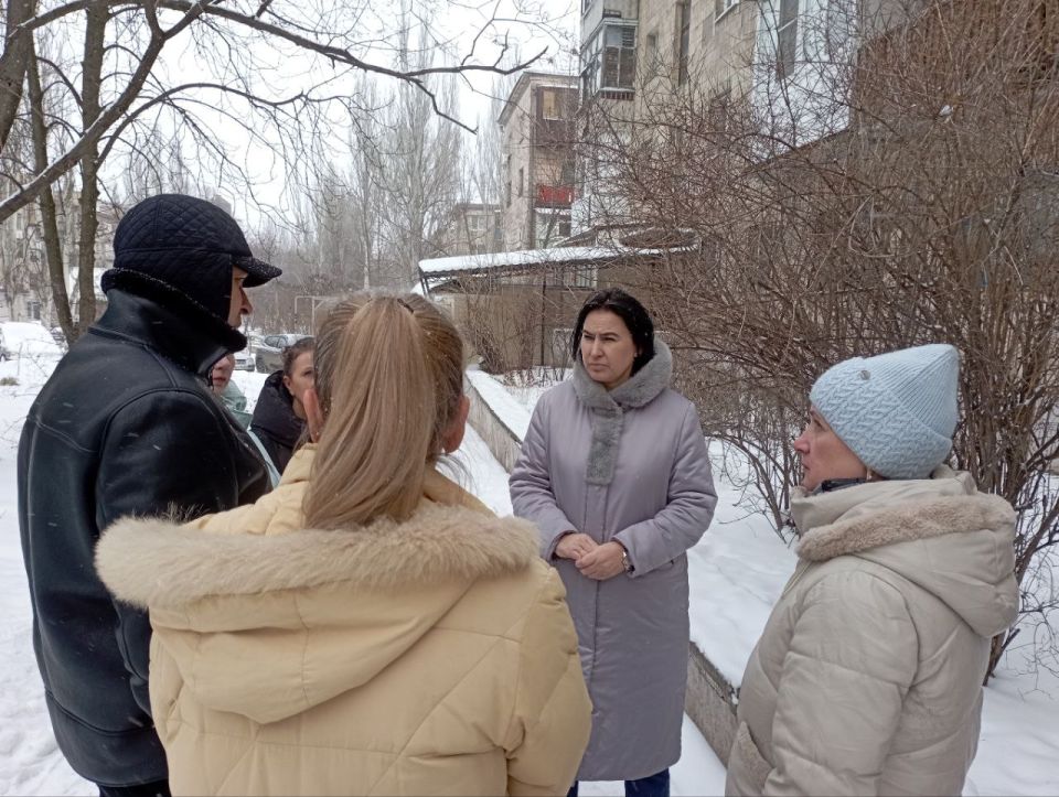 Яна Пащенко: По результатам приема граждан, проведенного сенатором РФ Дарьей Лантратовой, осуществлён выезд по одному из адресов заявителей