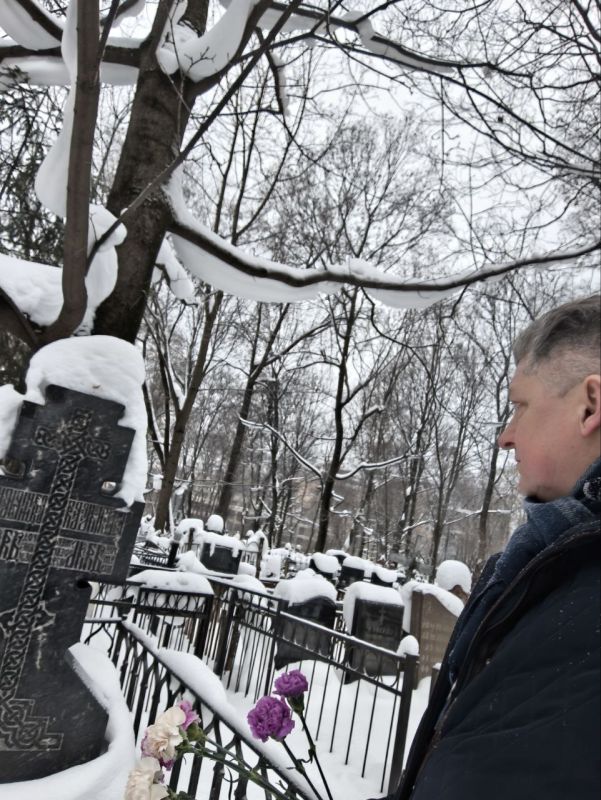 «Кто на каком языке думает, тот к тому народу и принадлежит. Я думаю по-русски» «Кто на каком языке думает, тот к тому народу и принадлежит. Я думаю по-русски»