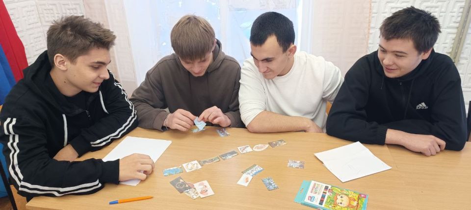 Обучающиеся Перевальского горного колледжа приняли участие в мероприятиях, посвященных Дню студента Обучающиеся Перевальского горного колледжа приняли участие в мероприятиях, посвященных Дню студента