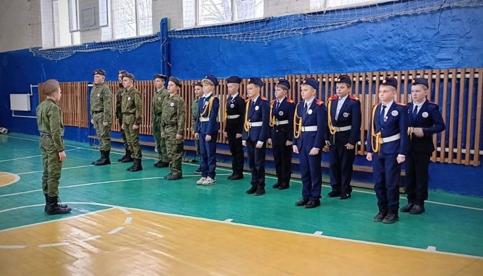 Лутугинская средняя школа №2 присоединилась к проекту «Луганская кругосветка» Лутугинская средняя школа №2 присоединилась к проекту «Луганская кругосветка»