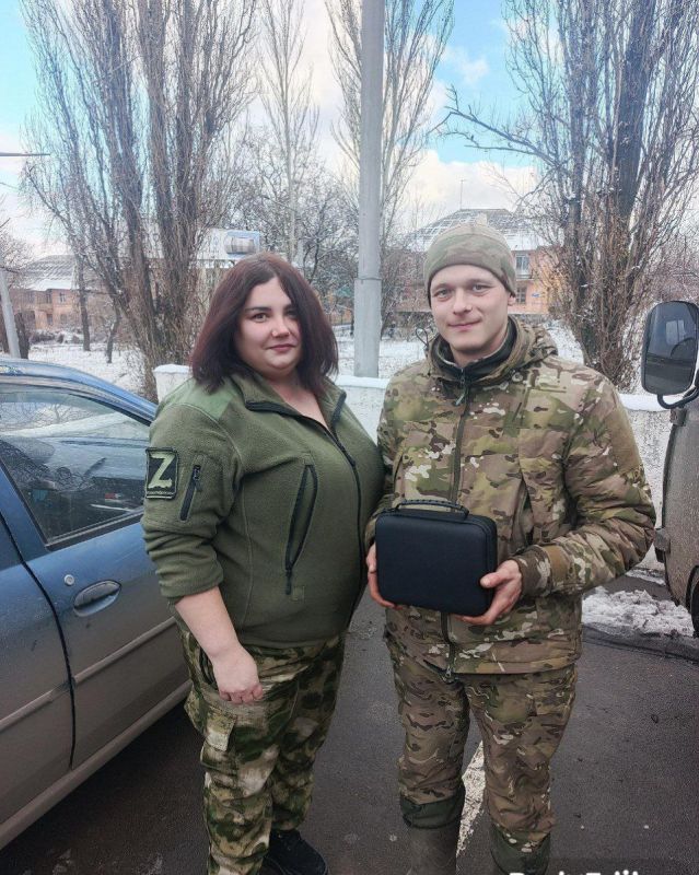 От сердца к сердцу: Как простая мама из ЛНР стала связующей нитью между тылом и передовой От сердца к сердцу: Как простая мама из ЛНР стала связующей нитью между тылом и передовой