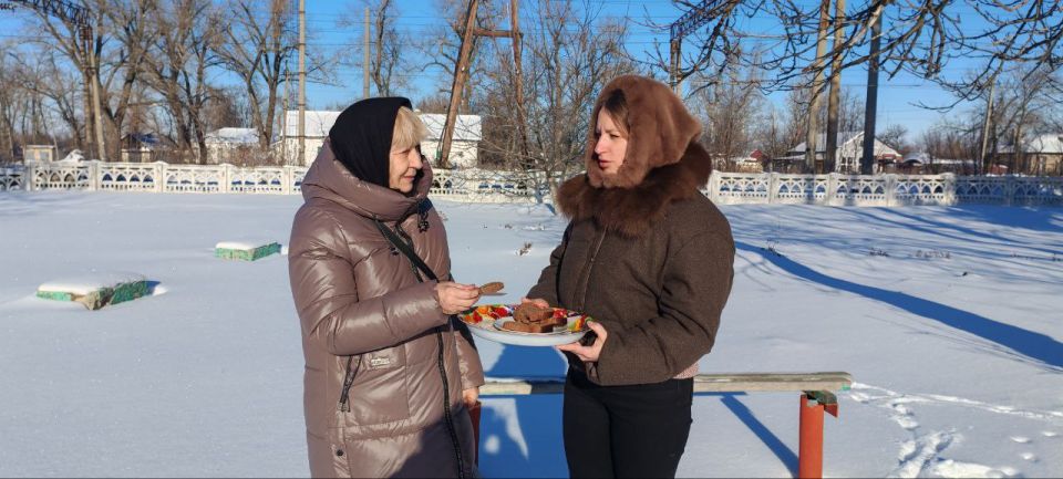Сотрудники Дома культуры им. Ленина пгт Новодарьевка присоединилась к Всероссийской акции памяти «Блокадный хлеб» Сотрудники Дома культуры им. Ленина пгт Новодарьевка присоединилась к Всероссийской акции памяти «Блокадный хлеб»
