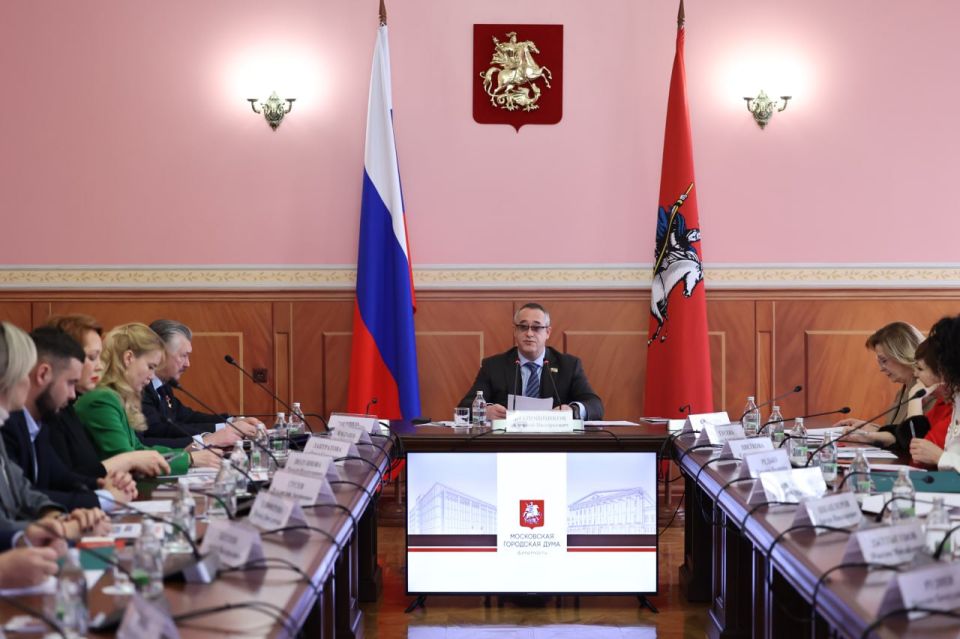 Дарья Лантратова: Женское Движение Единой России присоединится к проекту «Города-герои – города Героев» Дарья Лантратова: Женское Движение Единой России присоединится к проекту «Города-герои – города Героев»