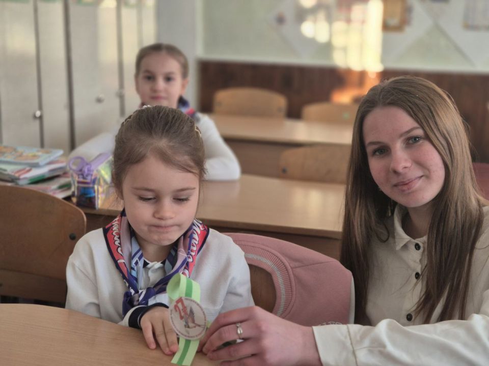 Антрацитовская школа №9 почтительно отметила два важнейших исторических события: Освобождение Ленинграда от фашистской блокады и Международный День памяти жертв Холокоста Антрацитовская школа №9 почтительно отметила два важнейших исторических события: Освобождение Ленинграда от фашистской блокады и Международный День памяти жертв Холокоста