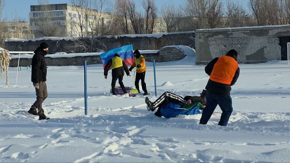 В Ровеньковском технико-экономический колледже состоялась торжественная линейка в рамках празднования Российского дня студента, Татьяниного дня В Ровеньковском технико-экономический колледже состоялась торжественная линейка в рамках празднования Российского дня студента, Татьяниного дня