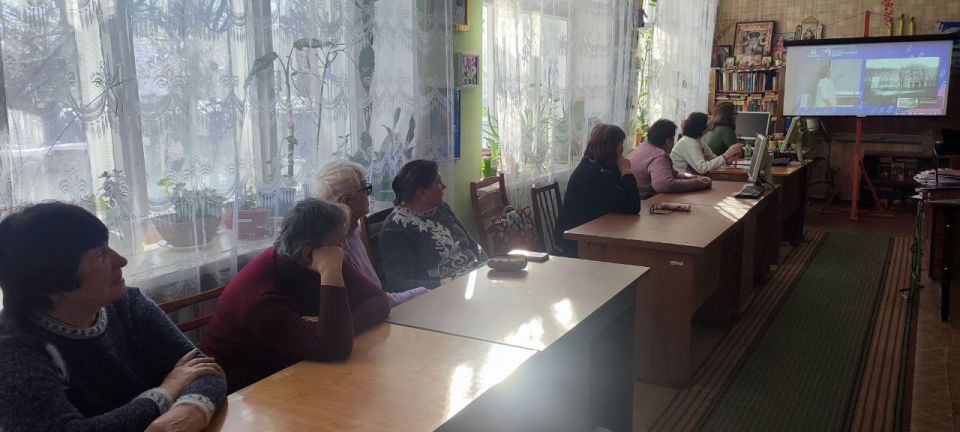 В Антрацитовском комплексном центре социального обслуживания населения (предоставления социальных услуг) для студентов «Университета третьего возраста» состоялась видео-лекция «Искусство блокадного Ленинграда и блокадный... В Антрацитовском комплексном центре социального обслуживания населения (предоставления социальных услуг) для студентов «Университета третьего возраста» состоялась видео-лекция «Искусство блокадного Ленинграда и блокадный...