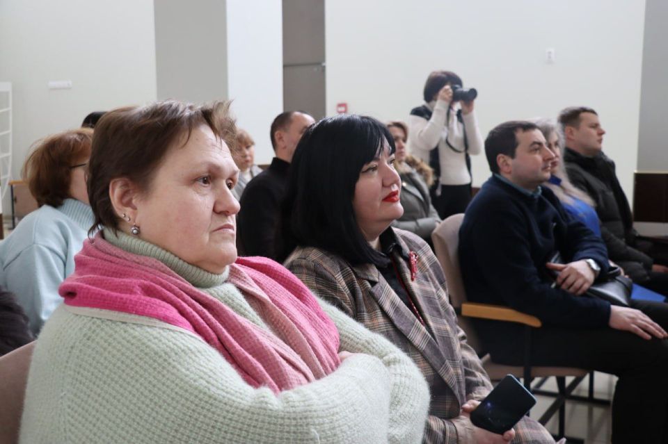 В Северодонецке состоялось расширенное заседание Местного политического совета партии «ЕДИНАЯ РОССИЯ» В Северодонецке состоялось расширенное заседание Местного политического совета партии «ЕДИНАЯ РОССИЯ»