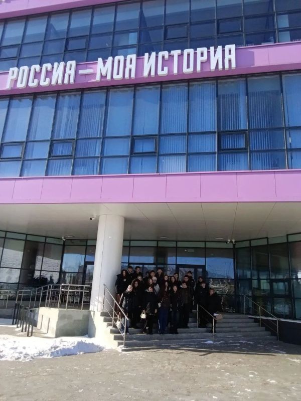 Учащиеся Ровеньковской школа № 6 им. О.В. Анащенко отправились в увлекательную поездку для посещения мультимедийного исторического парка "Россия - моя история" , г. Луганск Учащиеся Ровеньковской школа № 6 им. О.В. Анащенко отправились в увлекательную поездку для посещения мультимедийного исторического парка "Россия - моя история" , г. Луганск