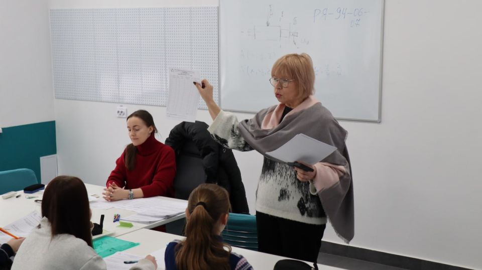 25 января в Донбасском государственном техническом университете состоялся заключительный этап Многопрофильной инженерной олимпиады «Звезда» по профилю «Русский язык» 25 января в Донбасском государственном техническом университете состоялся заключительный этап Многопрофильной инженерной олимпиады «Звезда» по профилю «Русский язык»
