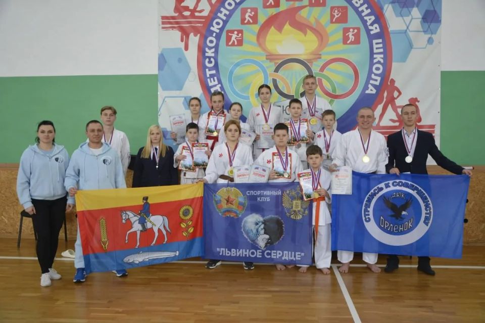 Чемпионат и Первенство по всестилевому каратэ в Лутугино: успехи спортсменов из Рубежного Чемпионат и Первенство по всестилевому каратэ в Лутугино: успехи спортсменов из Рубежного