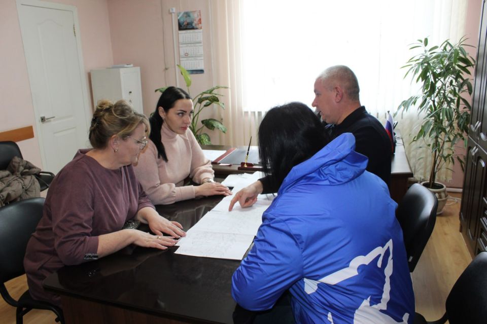 В Новопсковской ЦРБ завершен ремонт третьего этажа и актового зала! В Новопсковской ЦРБ завершен ремонт третьего этажа и актового зала!