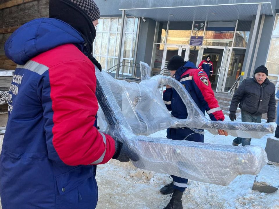 Вчера добровольцы ССО «Молодогвардеец» ЛугРО ВСКС, студенты Краснодонского факультета инженерии и менеджмента (филиал) ЛГУ им. В. Даля, оказали помощь Муниципальному бюджетному учреждению дополнительного образования... Вчера добровольцы ССО «Молодогвардеец» ЛугРО ВСКС, студенты Краснодонского факультета инженерии и менеджмента (филиал) ЛГУ им. В. Даля, оказали помощь Муниципальному бюджетному учреждению дополнительного образования...