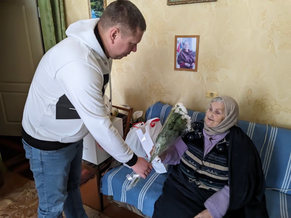 Сегодня — священная дата в истории нашей страны Сегодня — священная дата в истории нашей страны