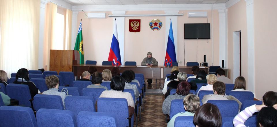 Глава Белокуракинского округа Ольга Кучерявая провела рабочее совещание с начальниками и специалистами отделов обеспечения жизнедеятельности населенных пунктов муниципалитета Глава Белокуракинского округа Ольга Кучерявая провела рабочее совещание с начальниками и специалистами отделов обеспечения жизнедеятельности населенных пунктов муниципалитета
