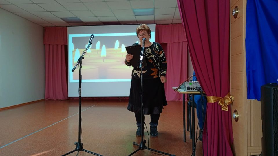 В рамках проекта «Историческая память» партии «Единая Россия» активисты первичного отделения №8 совместно с творческими работниками Желтенского сельского клуба и библиотеки филиала №12 провели для школьников урок памяти «Был... В рамках проекта «Историческая память» партии «Единая Россия» активисты первичного отделения №8 совместно с творческими работниками Желтенского сельского клуба и библиотеки филиала №12 провели для школьников урок памяти «Был...