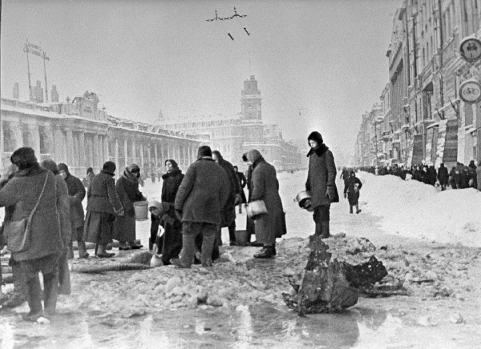 «Эта память – наша совесть» Россия не забудет подвиг защитников и жителей блокадного Ленинграда «Эта память – наша совесть» Россия не забудет подвиг защитников и жителей блокадного Ленинграда