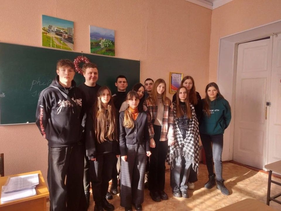 В Минтрансе ЛНР напомнили правила управления автомобилем при заносе В Минтрансе ЛНР напомнили правила управления автомобилем при заносе