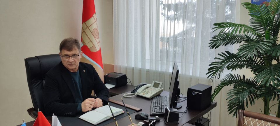 Роман Лысенко: Сегодня, в день 82-й годовщины полного освобождения Ленинграда от фашистской блокады, мы склоняем головы перед бессмертным подвигом защитников и жителей героического города на Неве Роман Лысенко: Сегодня, в день 82-й годовщины полного освобождения Ленинграда от фашистской блокады, мы склоняем головы перед бессмертным подвигом защитников и жителей героического города на Неве