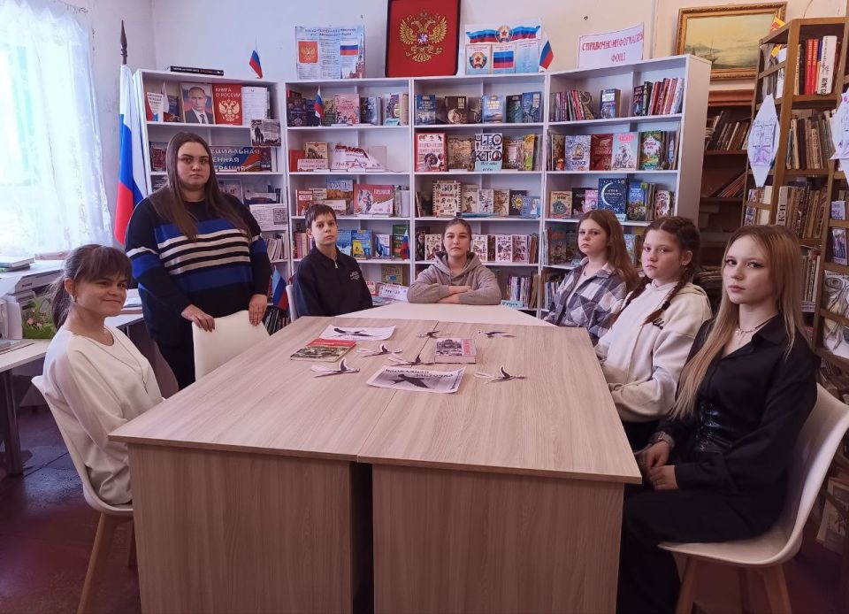 В учреждениях культуры города Ровеньки прошли мероприятия, приуроченные полному освобождению Ленинграда от фашистской блокады В учреждениях культуры города Ровеньки прошли мероприятия, приуроченные полному освобождению Ленинграда от фашистской блокады