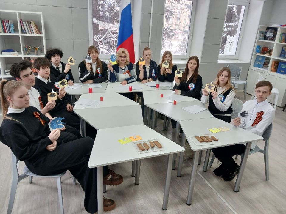 "Сквозь годы с нами говорит блокада "Сквозь годы с нами говорит блокада