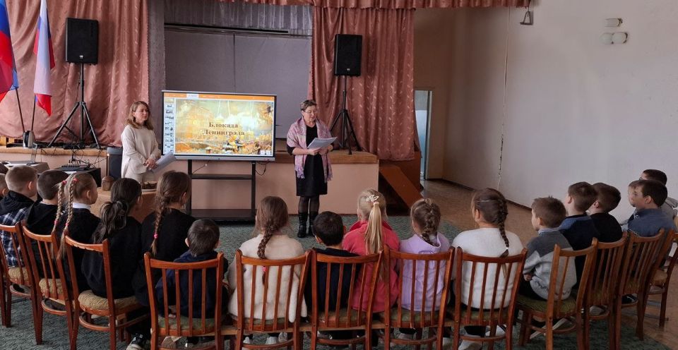 Нам надо помнить, какою ценой Нам надо помнить, какою ценой