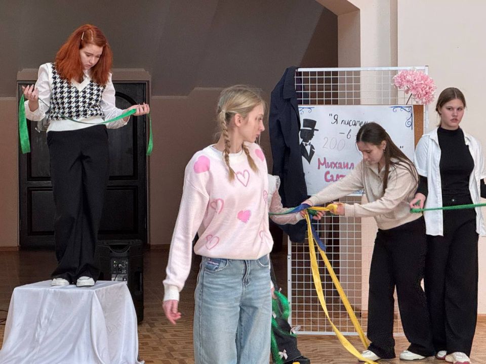 В учреждениях культуры города проходят мероприятия к 200 - летию Салтыкова-Щедрина В учреждениях культуры города проходят мероприятия к 200 - летию Салтыкова-Щедрина