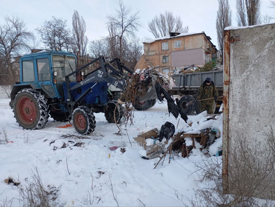 Ежедневная работа коммунальных служб города Ежедневная работа коммунальных служб города