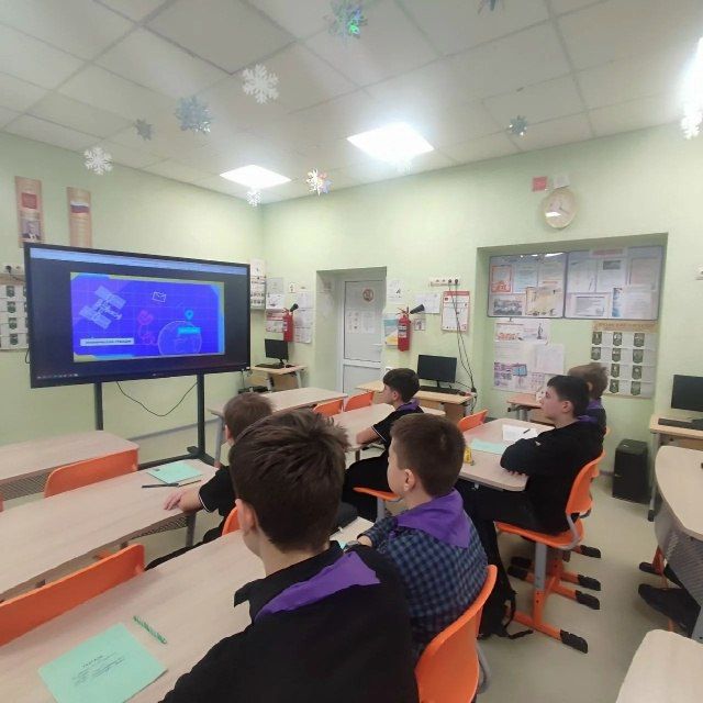 В ГБОУ ЛНР "Беловодская СШ №1" провели «Урок Цифры» В ГБОУ ЛНР "Беловодская СШ №1" провели «Урок Цифры»