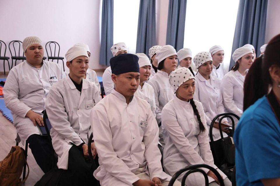 Наталия Пащенко: Коллеги, жители Луганской Народной Республики! Наталия Пащенко: Коллеги, жители Луганской Народной Республики!