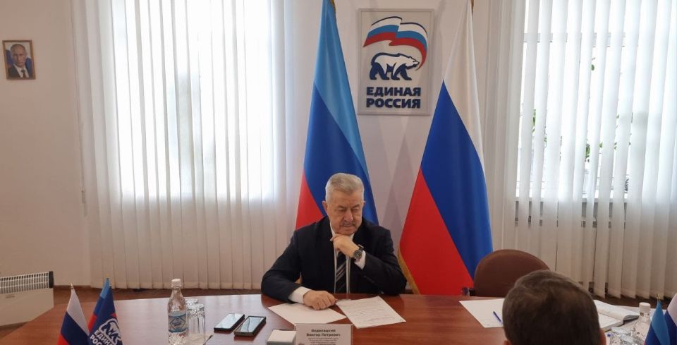 Виктор Водолацкий: В рамках региональной недели, провел очередной прием граждан в городе Луганске Виктор Водолацкий: В рамках региональной недели, провел очередной прием граждан в городе Луганске