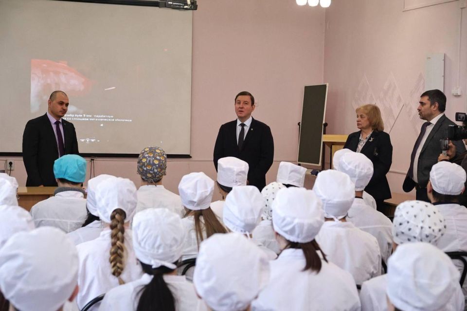 Наталия Пащенко: Коллеги, жители Луганской Народной Республики! Наталия Пащенко: Коллеги, жители Луганской Народной Республики!
