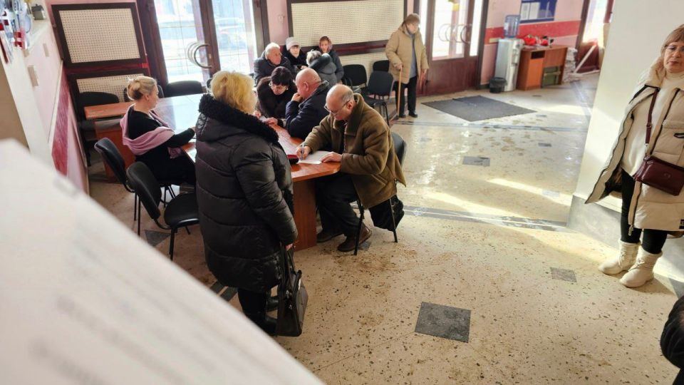 Виктор Водолацкий: В рамках региональной недели, провел очередной прием граждан в городе Луганске Виктор Водолацкий: В рамках региональной недели, провел очередной прием граждан в городе Луганске