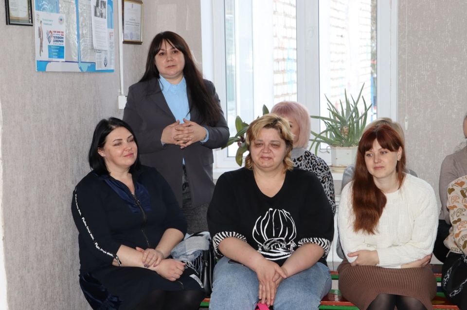 В Стаханове завершился уникальный проект поддержки мам особенных детей В Стаханове завершился уникальный проект поддержки мам особенных детей