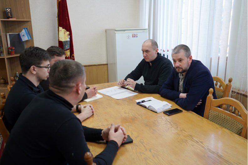 В Администрации прошло рабочее совещание представителей ЖКХ и СТМ В Администрации прошло рабочее совещание представителей ЖКХ и СТМ