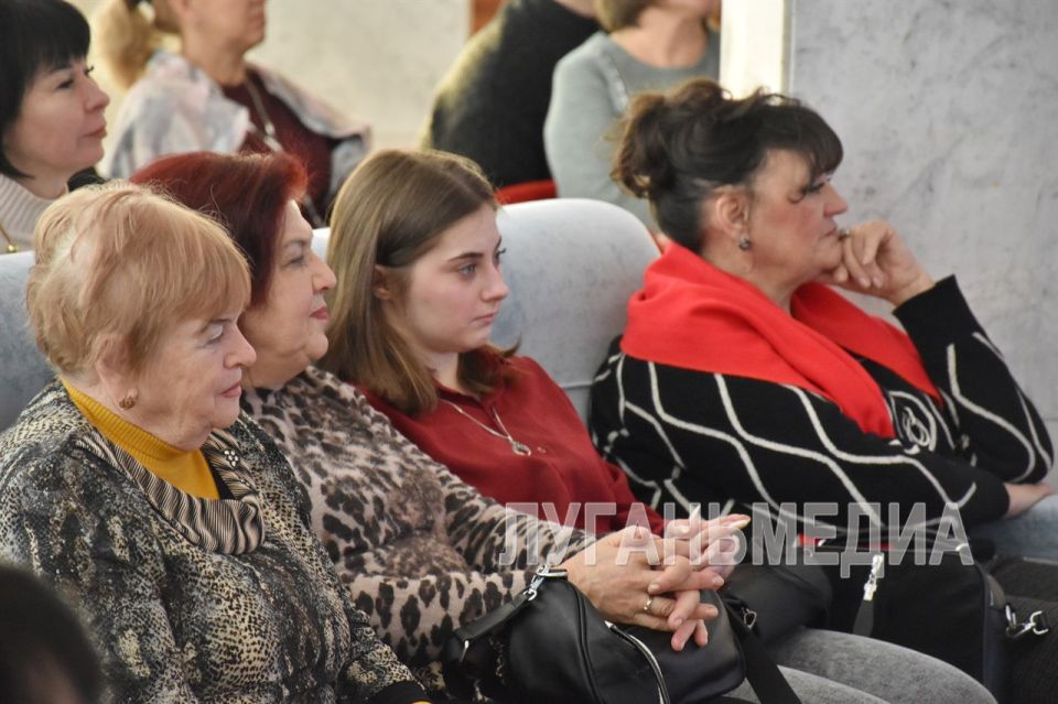 Театр Луспекаева представил новую программу в рамках «Культурных сред» Театр Луспекаева представил новую программу в рамках «Культурных сред»