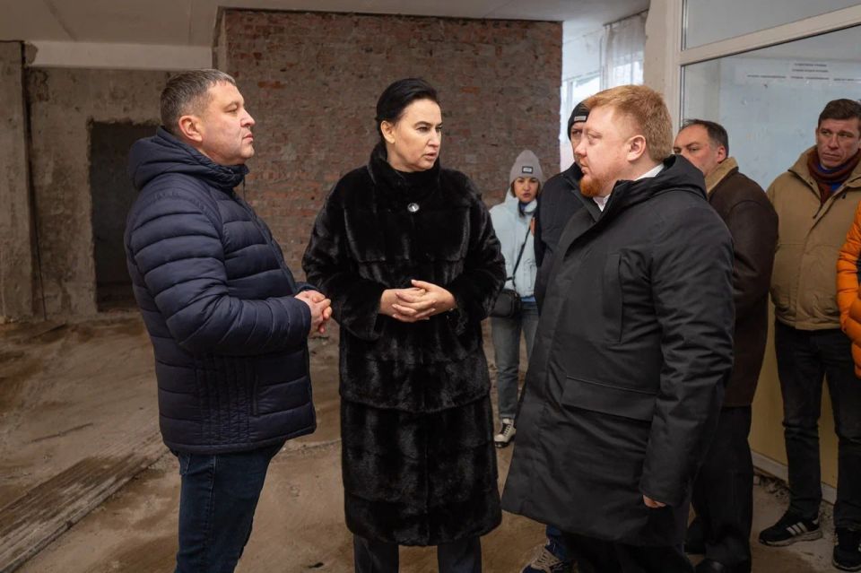 В ЛНР продолжается капитальный ремонт образовательных учреждений В ЛНР продолжается капитальный ремонт образовательных учреждений