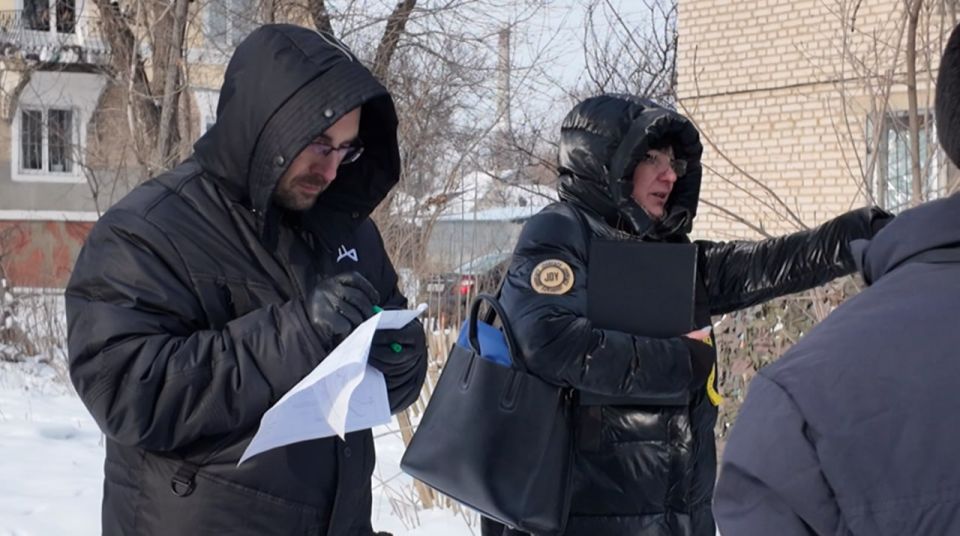 В рамках подписанного соглашения о сотрудничестве между Краснодонским муниципальным округом и Тюменской областью в округе активно работает компания ООО «ТюменьБурСтрой» В рамках подписанного соглашения о сотрудничестве между Краснодонским муниципальным округом и Тюменской областью в округе активно работает компания ООО «ТюменьБурСтрой»
