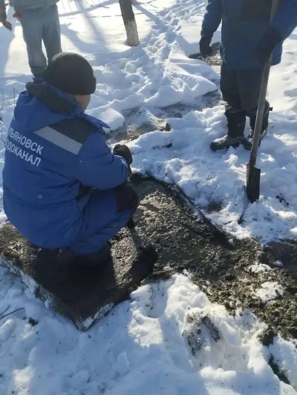 Ремонт канализационных сетей: ульяновские коммунальщики продолжают помогать Лутугинскому муниципальному округу Ремонт канализационных сетей: ульяновские коммунальщики продолжают помогать Лутугинскому муниципальному округу